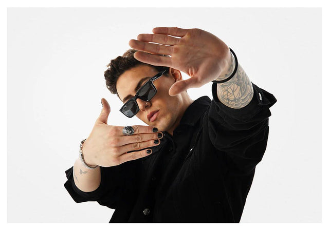 Dream Male - FREESBEE USA