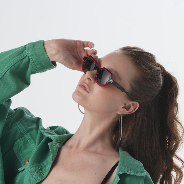 Colored Frame Glasses - FREESBEE USA